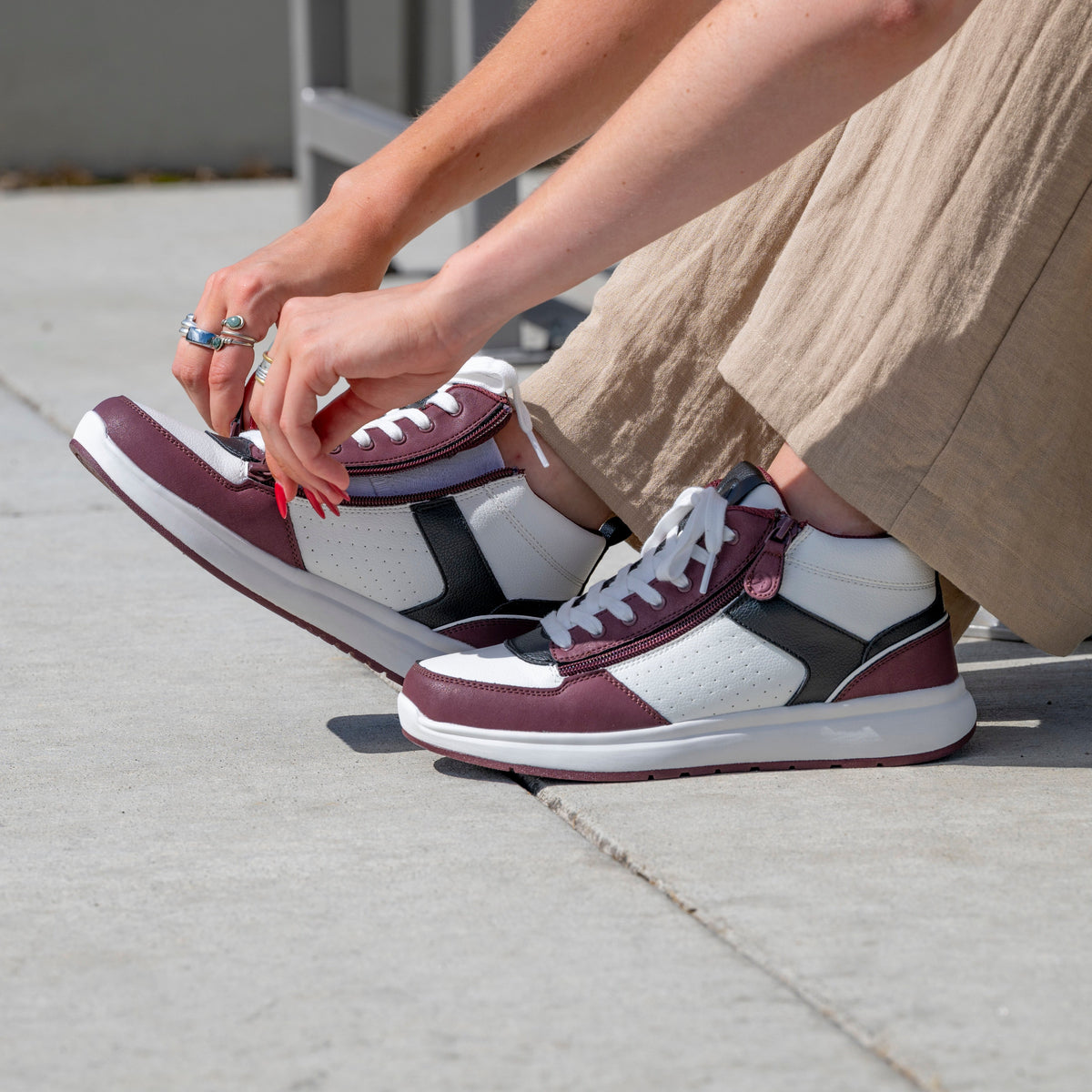 Women's White/Wine/Black BILLY Comfort DZ High